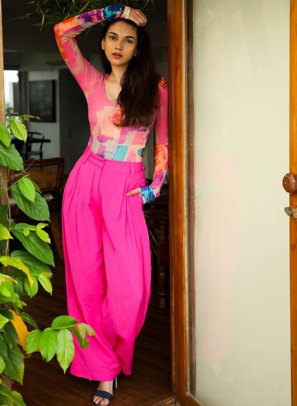 Pictures Film Actress Aditi Rao Hydari 2910