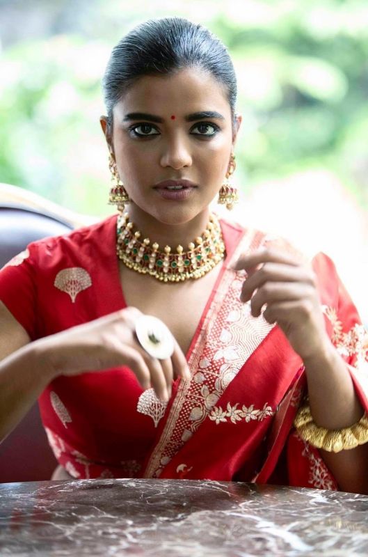 Tamil Actress Aishwarya Rajesh Photo 4532