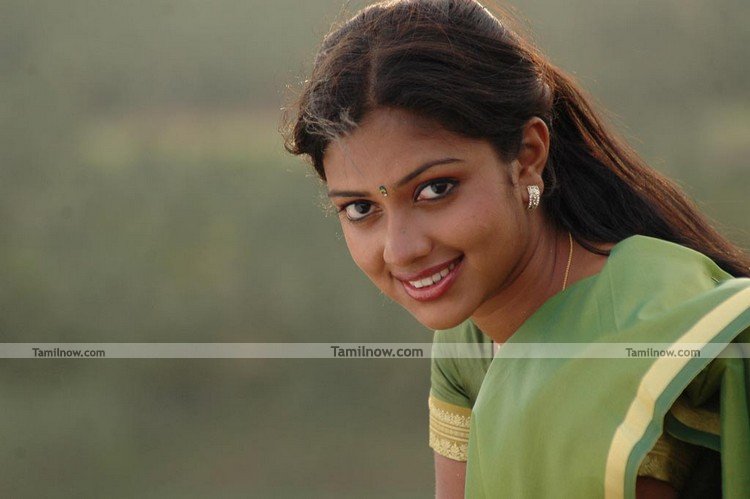 Amala Paul Still 4