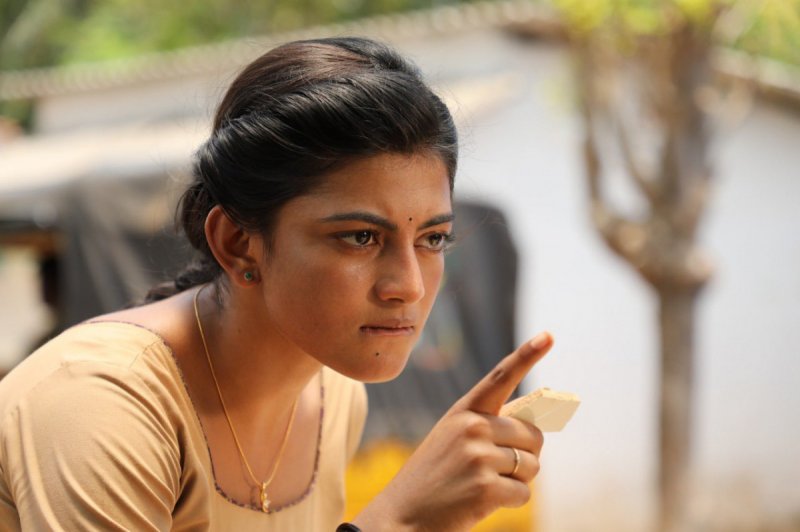 Recent Albums Tamil Movie Actress Anandhi 6536