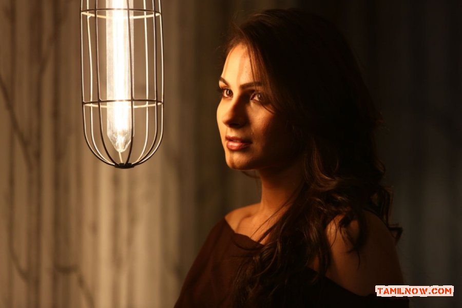 Andrea Jeremiah 1304