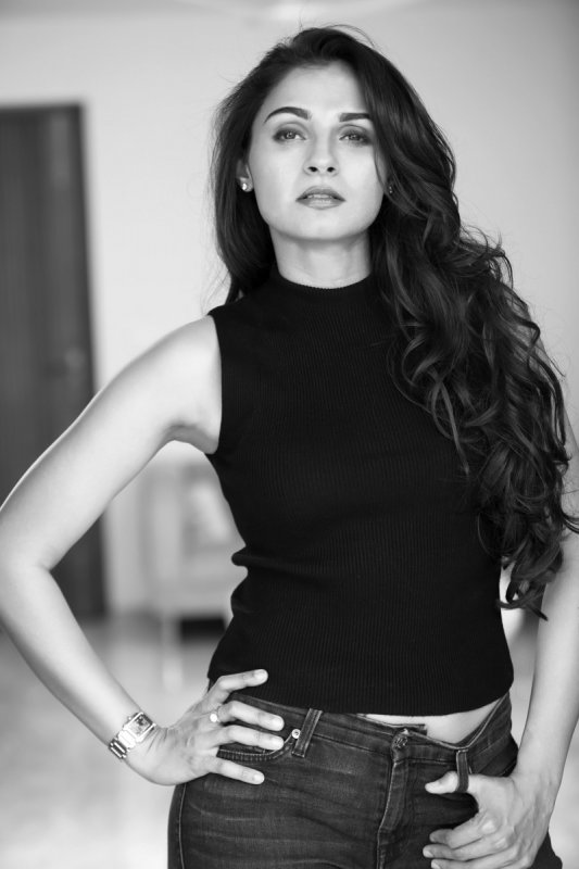 Indian Actress Andrea Jeremiah New Photos 2158