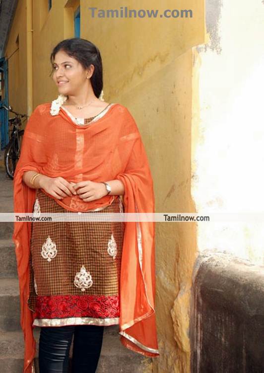 Actress Anjali New Pics 08