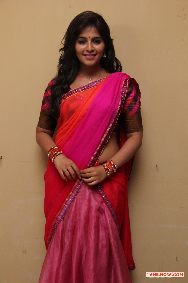 Anjali Photos 2072