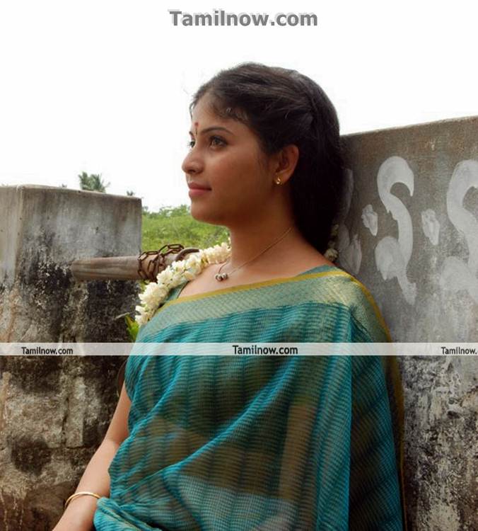 Tamil Actress Anjali New Still4