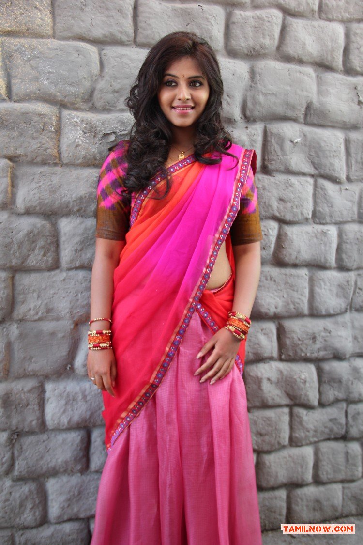 Tamil Actress Anjali Photos 8259