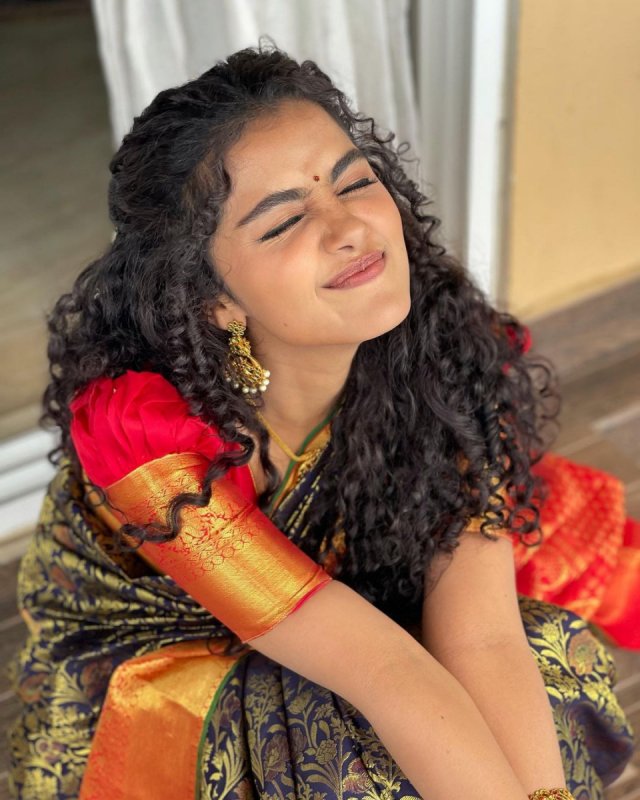 Movie Actress Anupama Parameswaran Recent Pic 8530