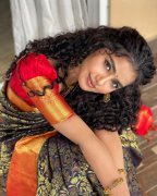 Tamil Actress Anupama Parameswaran Latest Picture 9250