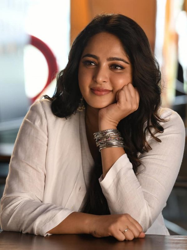 New Wallpapers Anushka Shetty Actress 7641