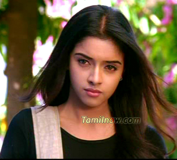 Actress Asin1