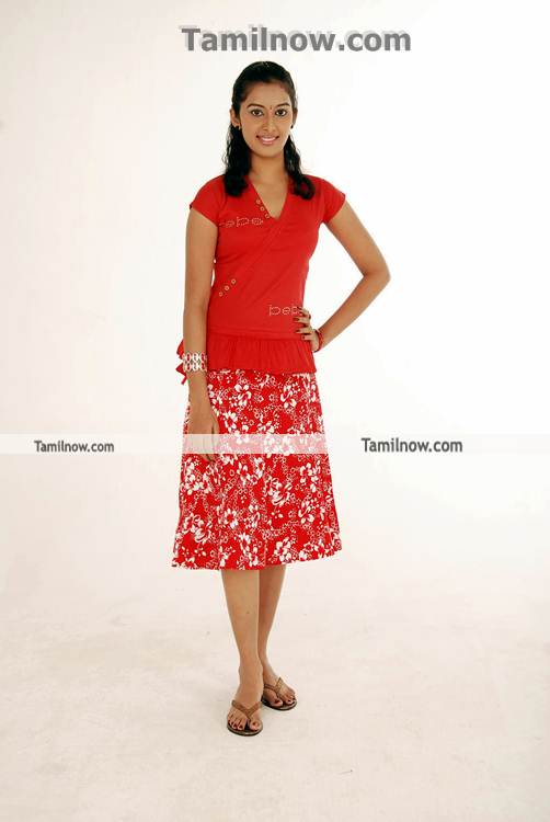 Aswathy Picture 1