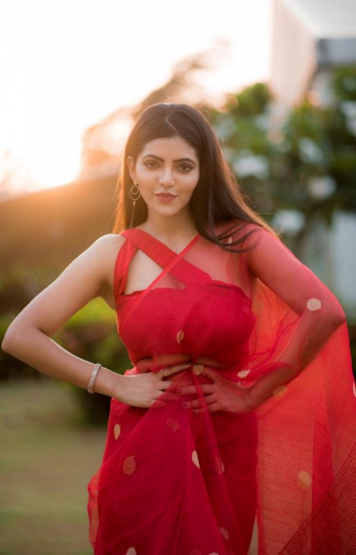 Athulya Ravi Tamil Movie Actress Latest Photos 8334