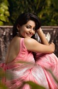Tamil Movie Actress Athulya Ravi Gallery 106