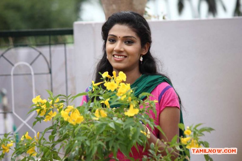 Actress Avantika Mohan 7384