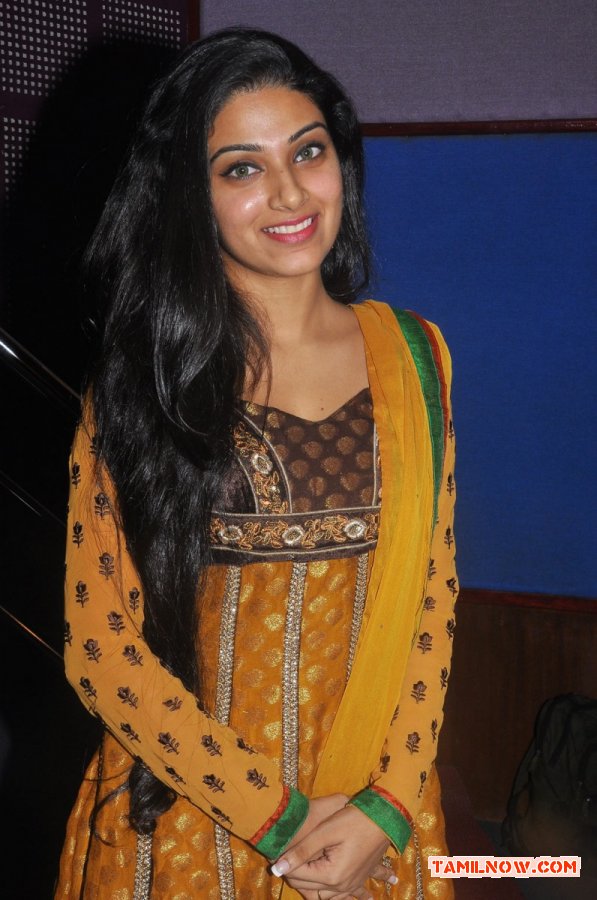 Actress Avantika Mohan Stills 814