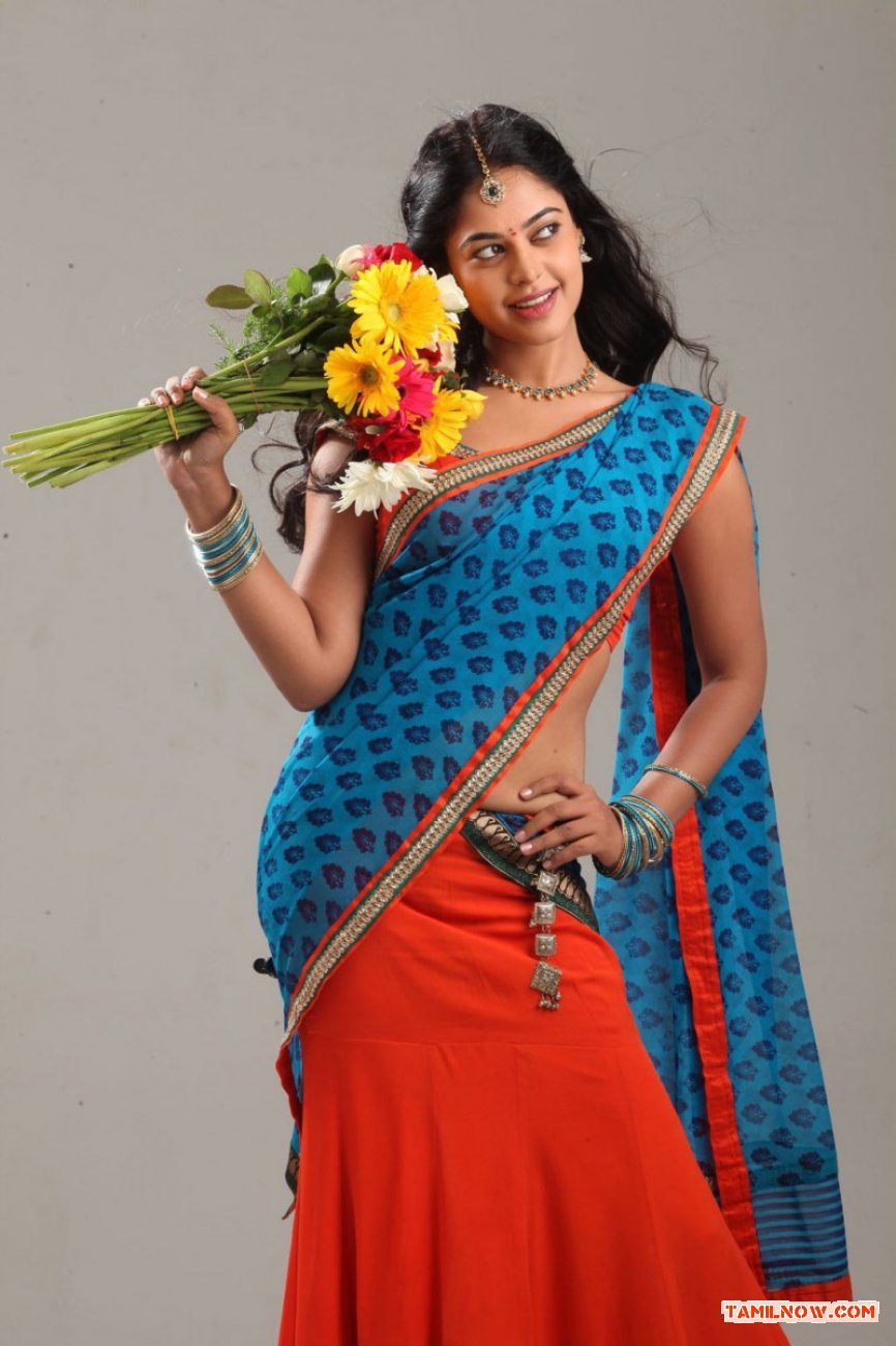 Bindhu Madhavi 8961