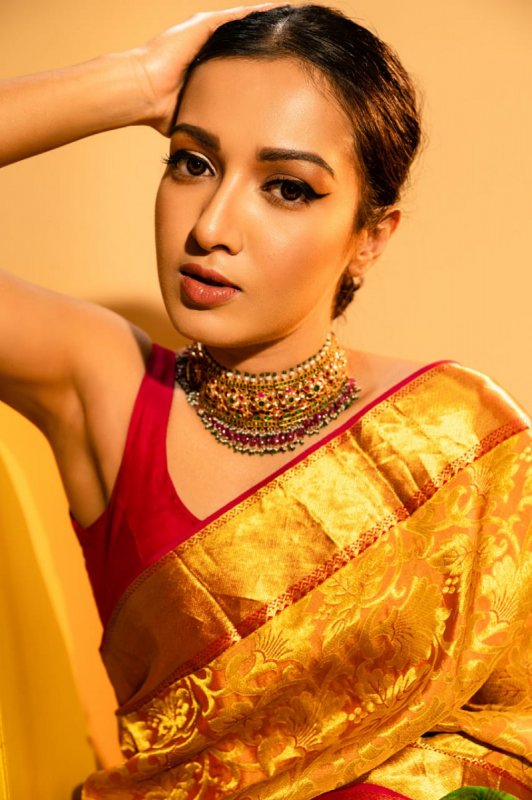 Catherine Tresa Cinema Actress Oct 2019 Stills 9987