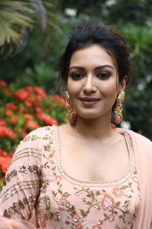 Catherine Tresa Tamil Actress Images 2218