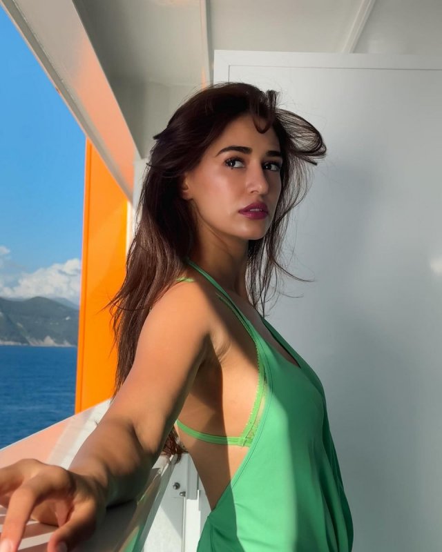 2024 Albums Disha Patani Film Actress 2121