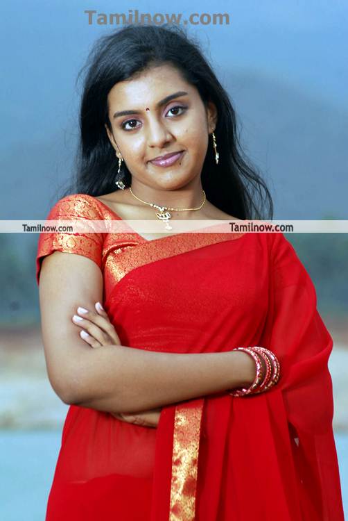 Actress Divya Nagesh New Pics4