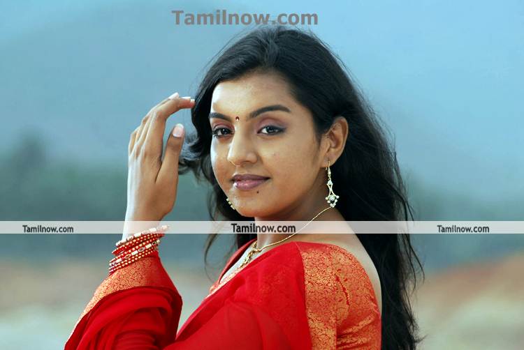 Actress Divya Nagesh New Pics5