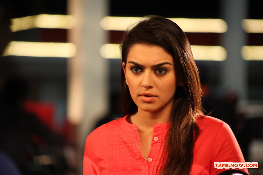 Hansika Motwani 1227