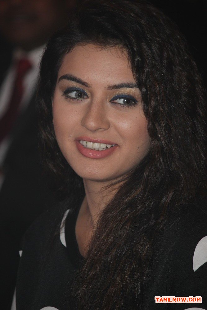 Hansika Motwani 660