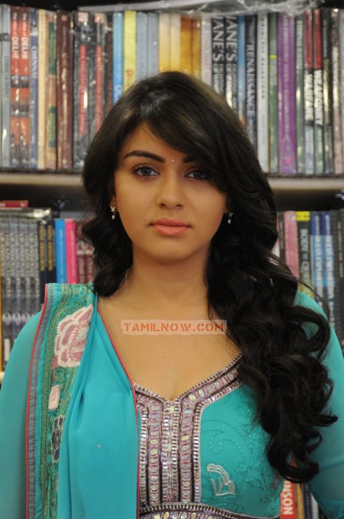 Tamil Actress Hansika Motwani 635