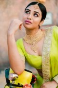 Pics Actress Indhuja 245