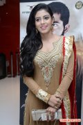 Iniya Stills 332