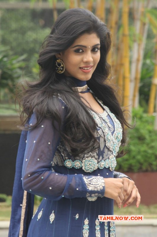 Recent Image Iniya Tamil Actress 8761