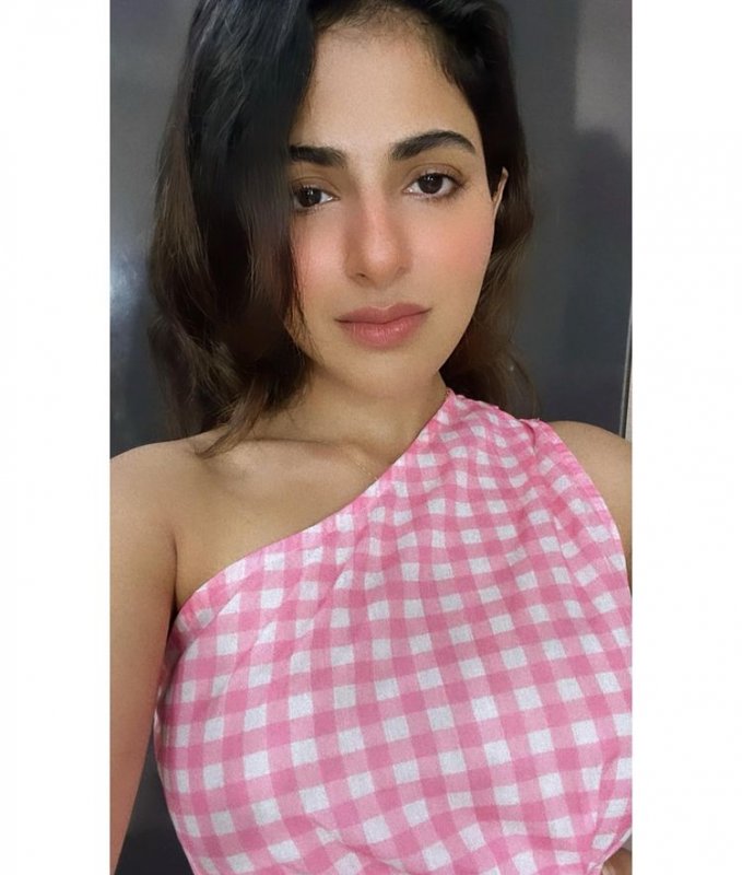 Indian Actress Iswarya Menon Apr 2022 Pic 2371