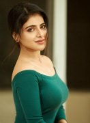 Iswarya Menon Cinema Actress New Pics 8027