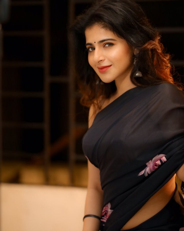 Recent Still Iswarya Menon Indian Actress 5430