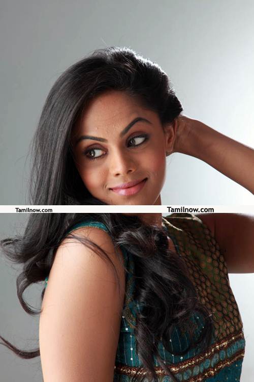 Karthika Nair Pics 3