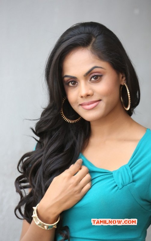 Tamil Movie Actress Karthika Nair Gallery 1789