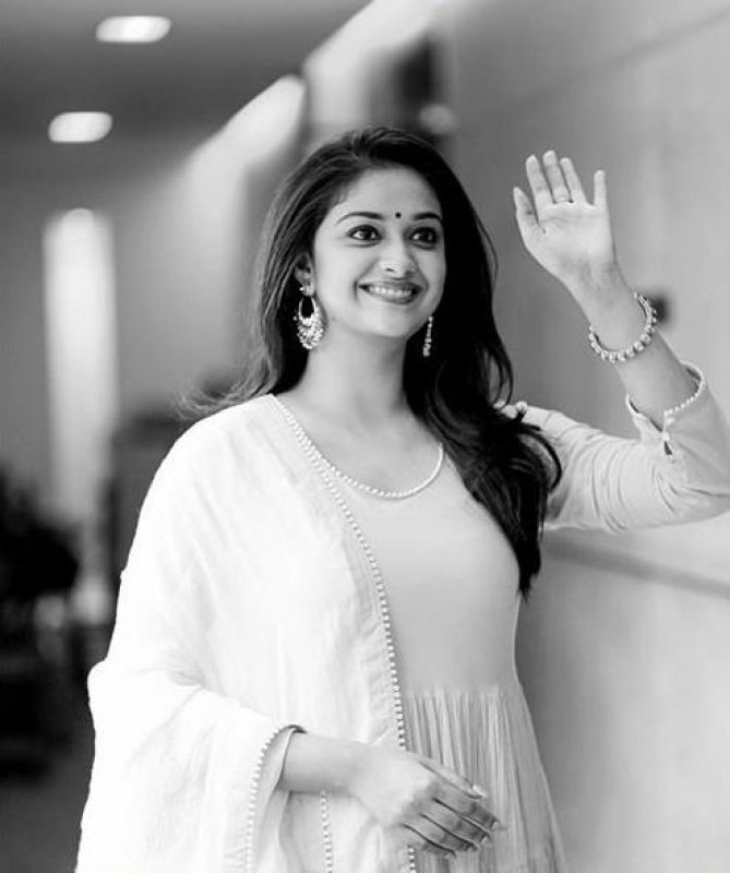 Cinema Actress Keerthi Suresh New Albums 7846