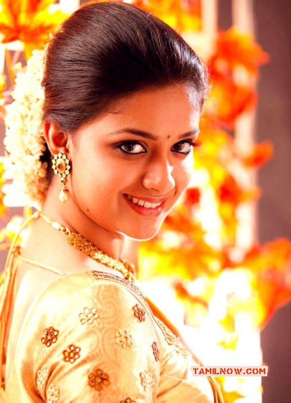 Keerthi Suresh Tamil Heroine 2017 Wallpaper 7794