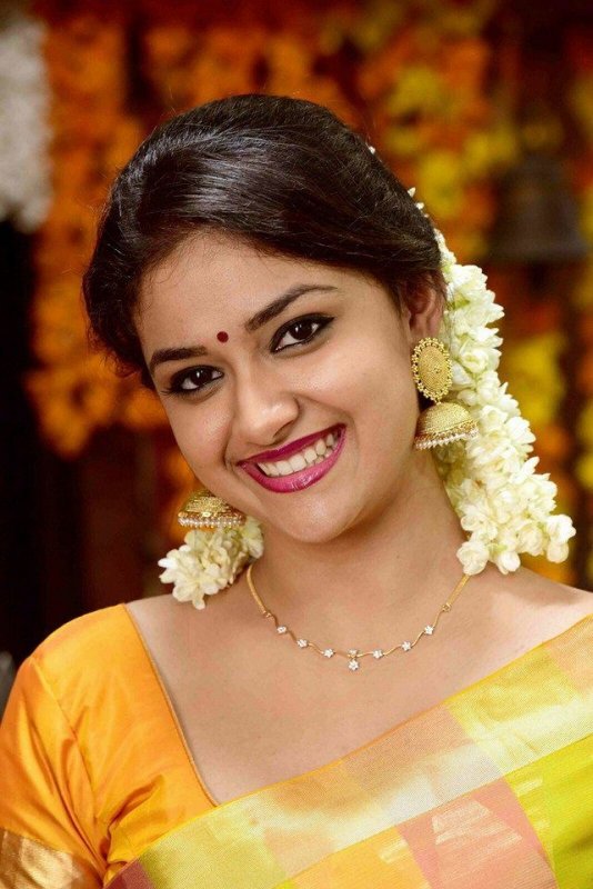 Tamil Actress Keerthi Suresh Apr 2020 Album 3436