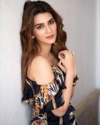 Latest Pictures Kriti Sanon Movie Actress 3682