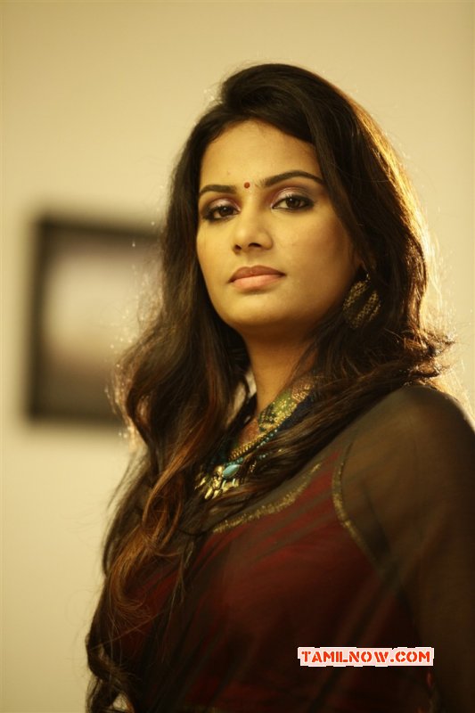 New Still Tamil Movie Actress Lakshmipriya 5925