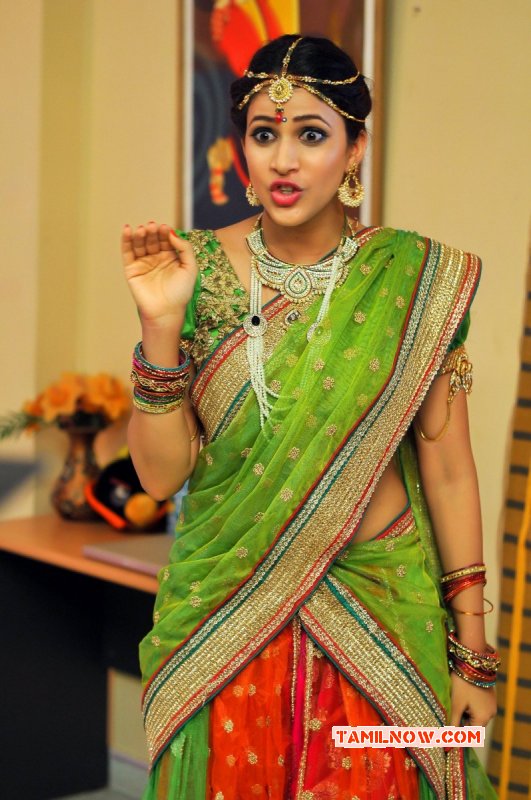 Lavanya Tripathi Tamil Heroine Dec 2015 Pic 4975