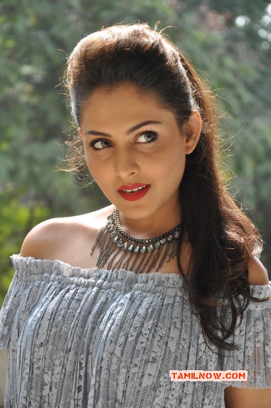 Cinema Actress Madhushalini New Pictures 3938