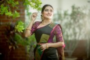 South Actress Mahima Nambiar Latest Pics 3039