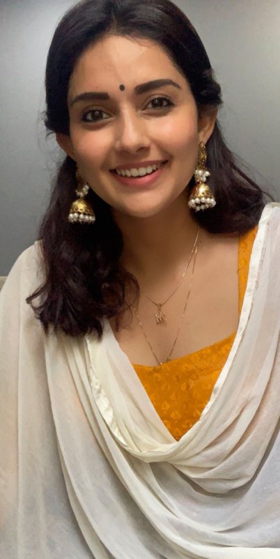 Tamil Movie Actress Mahima Nambiar 2020 Picture 1910