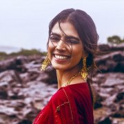 Tamil Movie Actress Malavika Mohanan Latest Albums 7385