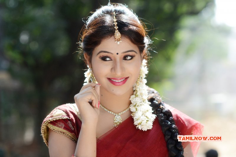 Latest Stills Tamil Heroine Manali Rathod 5703