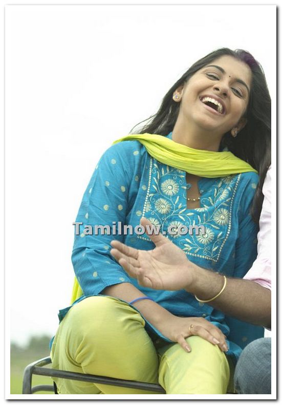 Actress Meera Nandan Photos 1