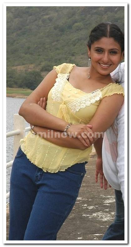 Tamil Actress Monica Photo 2