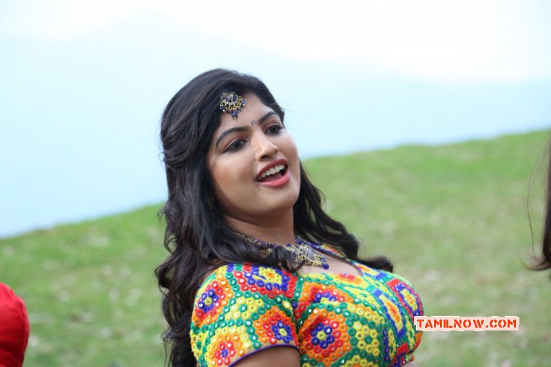 Naina Sarwar Actress Latest Photo 2766